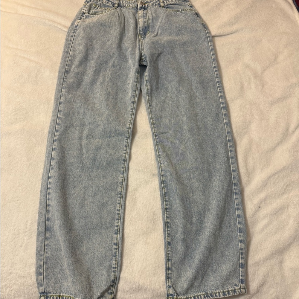 SHEIN Light Blue Wide Leg Jeans